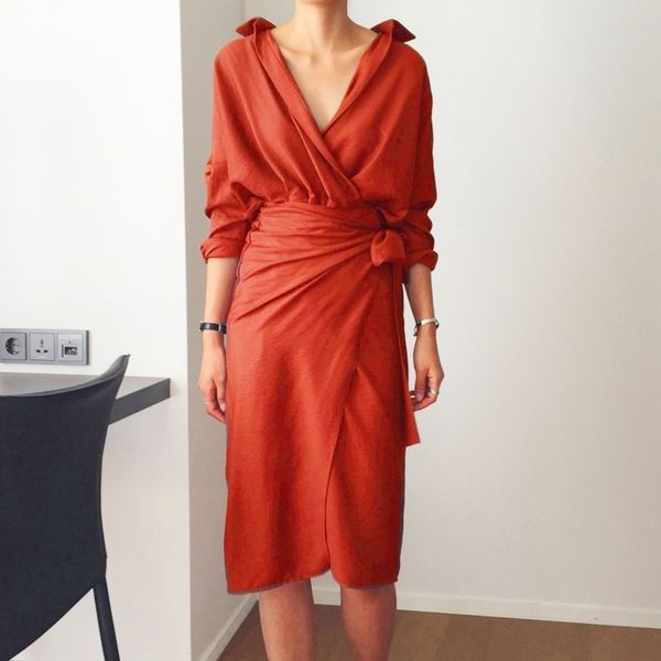 twotwinstyle autumn women's dresses long sleeve bandage v neck high waist midi shirt dress female elegant fashion korean y200805, Black;pink
twotwinstyle autumn women's dresses long sleeve bandage v neck high waist midi shirt dress female elegant fashion korean y200805, Black;pink