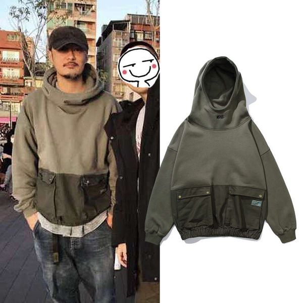autumn and winter style sweater men's tide hooded high collar loose fashion work clothes yu wenle plush thick coat, Black
autumn and winter style sweater men's tide hooded high collar loose fashion work clothes yu wenle plush thick coat, Black
