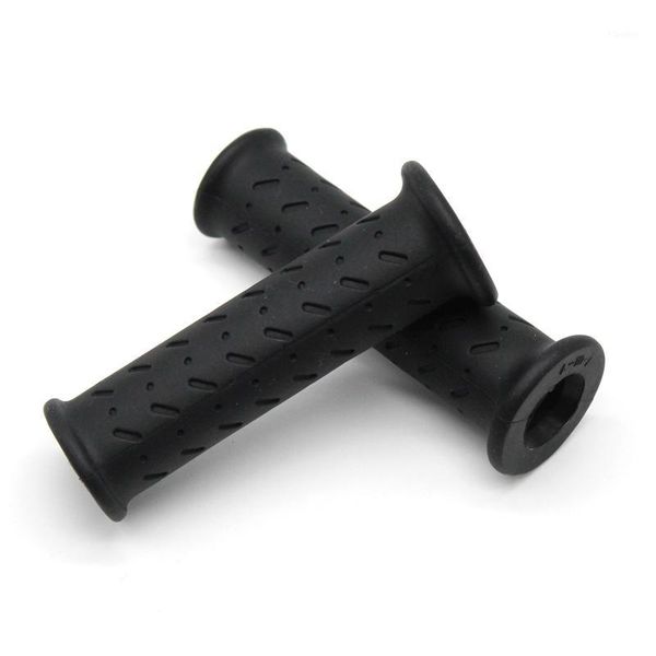 for speed triple 1050 street triple r 675/r 22mm motorcycle accessories oem rubber handle grips handlebar grip cover1
for speed triple 1050 street triple r 675/r 22mm motorcycle accessories oem rubber handle grips handlebar grip cover1