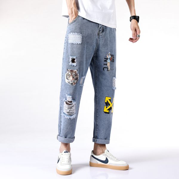 jeans men's straight loose korean version of the trend of personality printing light-colored denim spring and autumn models, Blue
jeans men's straight loose korean version of the trend of personality printing light-colored denim spring and autumn models, Blue