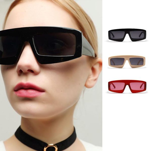 2020 trending quay femenino oversize square clout sunglasses shades women black punk gradient luxury cool products desiner mxwex, White;black
2020 trending quay femenino oversize square clout sunglasses shades women black punk gradient luxury cool products desiner mxwex, White;black