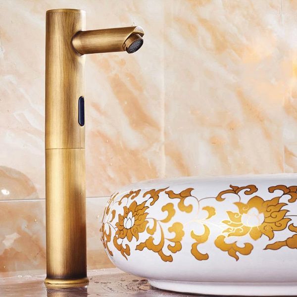 european style brass automatic induction sensor art faucet,infrared automatic induction antique brushed mixer tap,j200221
european style brass automatic induction sensor art faucet,infrared automatic induction antique brushed mixer tap,j200221