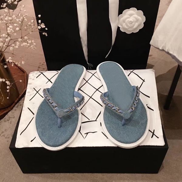 2020 summer new flip flop women wear all-around fashion chain flat bottom anti-skid clip slippers women ins fashion, Black
2020 summer new flip flop women wear all-around fashion chain flat bottom anti-skid clip slippers women ins fashion, Black