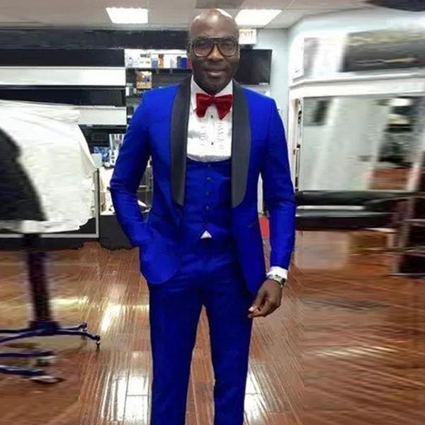 2020 royal blue with black shawl lapel mens suits for wedding 3pcs groomsmen tuxedos man suit men custom made smoking masculino1, White;black
2020 royal blue with black shawl lapel mens suits for wedding 3pcs groomsmen tuxedos man suit men custom made smoking masculino1, White;black