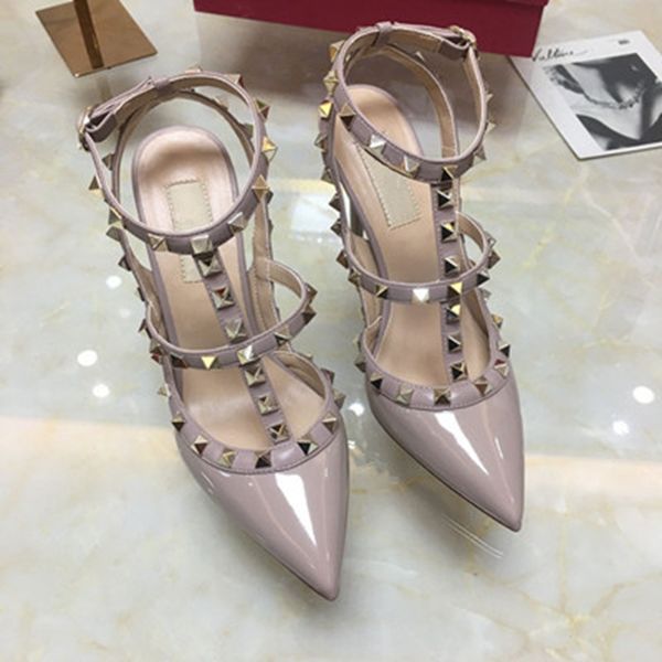 wholesale selling desi spike heels, red leather rivet sandals, women's nail strap shoes, with high heels, Black;red
wholesale selling desi spike heels, red leather rivet sandals, women's nail strap shoes, with high heels, Black;red