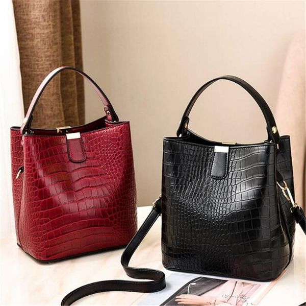2020 crossbody bags for women leather handbags luxury handbags women bags designer famous ladies brands shoulder bag sac a main
2020 crossbody bags for women leather handbags luxury handbags women bags designer famous ladies brands shoulder bag sac a main
