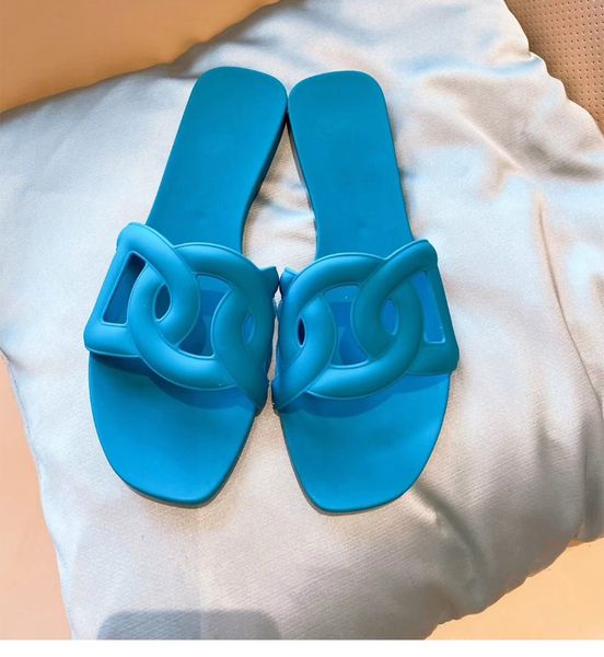 vallu 2022 summer new jelly shoes fashion all-match essential sandals for beach vacation hollow out design women slippers solid flat shoes, Black
vallu 2022 summer new jelly shoes fashion all-match essential sandals for beach vacation hollow out design women slippers solid flat shoes, Black