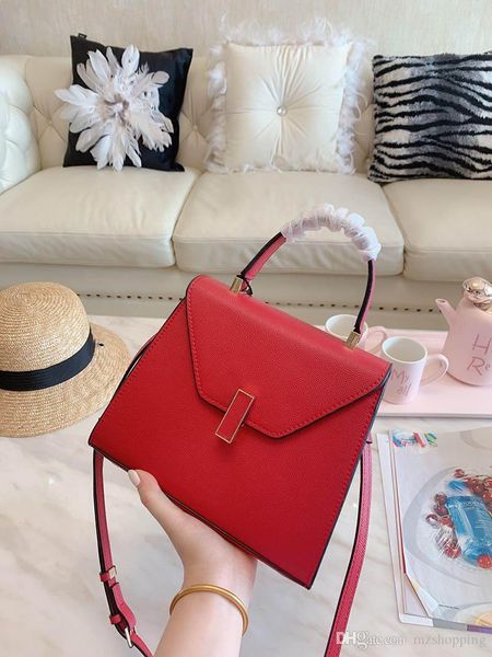 designer handbag woman fashion shoulde woman fashion shoulder bag leather designer handbag woman designer simple luxury shopping bag
designer handbag woman fashion shoulde woman fashion shoulder bag leather designer handbag woman designer simple luxury shopping bag