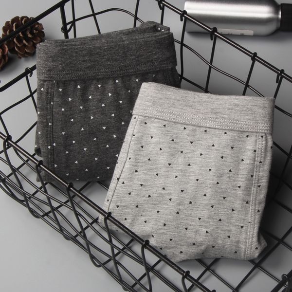 men's dark grey breathable seamless medium waist large size boxers u convex soft comfortable youth underwear, Black;white
men's dark grey breathable seamless medium waist large size boxers u convex soft comfortable youth underwear, Black;white