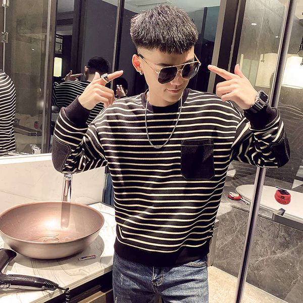 cashmere sweater men's autumn and round neck slim upper garment thickened in winter 2020 new fashion brand stripe backing, Black
cashmere sweater men's autumn and round neck slim upper garment thickened in winter 2020 new fashion brand stripe backing, Black
