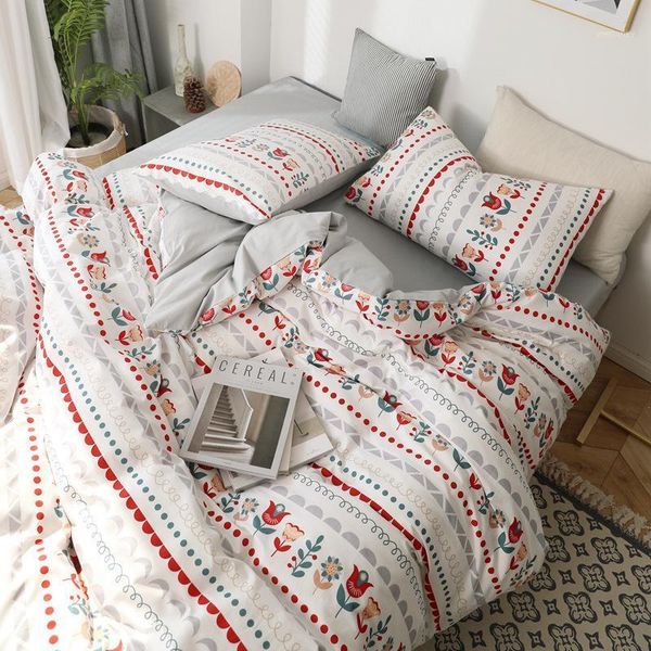 bedding sets 2021 nordic retro set floral 100% cotton simple style duvet cover fitted sheet pillowcases king bed sets1
bedding sets 2021 nordic retro set floral 100% cotton simple style duvet cover fitted sheet pillowcases king bed sets1