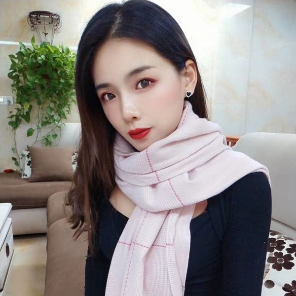 net red recommends 2020 new cashmere like scarf autumn and winter women's classic lattice solid color design fresh artistic style shawl, Blue;gray
net red recommends 2020 new cashmere like scarf autumn and winter women's classic lattice solid color design fresh artistic style shawl, Blue;gray