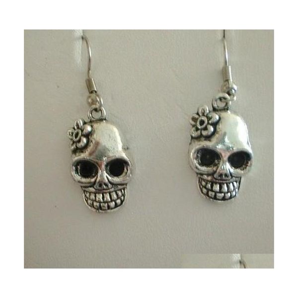 wholesale 50pair fashions silver flower sugar skull bead dangle earrings 925 for women with gift box diy jewelry m2827 zpnkc
wholesale 50pair fashions silver flower sugar skull bead dangle earrings 925 for women with gift box diy jewelry m2827 zpnkc
