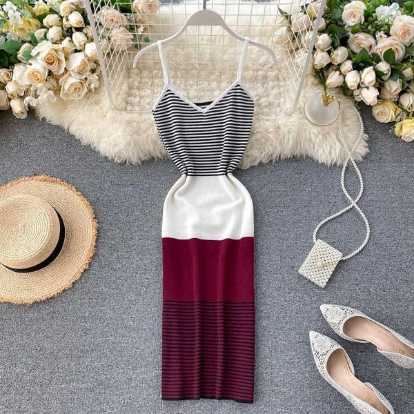 casual dresses summer 2021 v-neck knitted women's dress vintage striped hit color patchwork high waist knitting bodycon for female, Black;gray 
casual dresses summer 2021 v-neck knitted women's dress vintage striped hit color patchwork high waist knitting bodycon for female, Black;gray