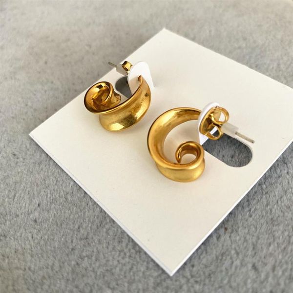 stud european and american jewelry exquisite texture spiral earrings frosted gold design retro hong kong style wholesale, Golden;silver
stud european and american jewelry exquisite texture spiral earrings frosted gold design retro hong kong style wholesale, Golden;silver