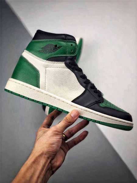 c080520 authentic 1 pine green court purple man women athletic shoes black 575441-501 575441-302 sports retro sneakers with box
c080520 authentic 1 pine green court purple man women athletic shoes black 575441-501 575441-302 sports retro sneakers with box
