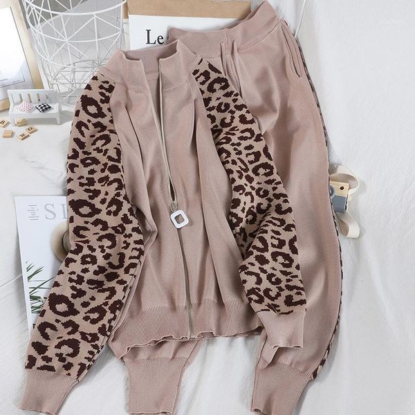 new woman tracksuit clothes 2020 new spring autumn leopard patchwork two piece set women long pant knitted sportsuit outfit1, Gray
new woman tracksuit clothes 2020 new spring autumn leopard patchwork two piece set women long pant knitted sportsuit outfit1, Gray