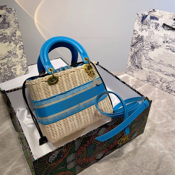 retro classic beach bamboo shoulder bag 3 colors large capacity 23cm brand women's wallets designer handbags luxury messenger bags mult
retro classic beach bamboo shoulder bag 3 colors large capacity 23cm brand women's wallets designer handbags luxury messenger bags mult