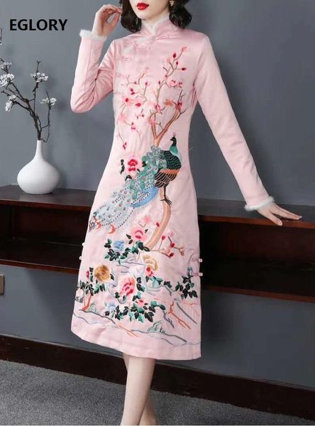 luxury dress 2020 winter party christmas women lurex embroidery cotton padded long sleeve midi pink red party vintage dresses, Black;gray
luxury dress 2020 winter party christmas women lurex embroidery cotton padded long sleeve midi pink red party vintage dresses, Black;gray