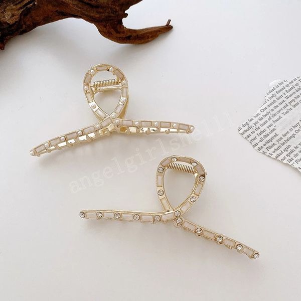 women luxury pearl hairpins accessories alloy crossed temperament girls rhinestone crab hair claw clips, Slivery;white
women luxury pearl hairpins accessories alloy crossed temperament girls rhinestone crab hair claw clips, Slivery;white