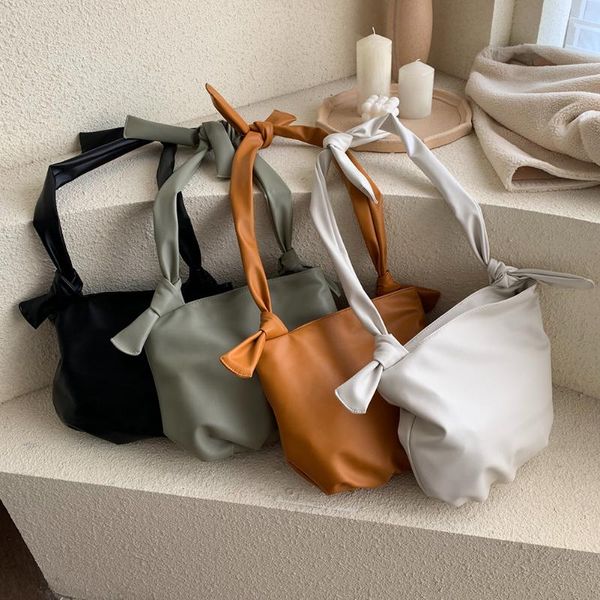 casual messenger bag women bandage shoulder pu leather soft pleated crossbody bags ladies large capacity solid handbags
casual messenger bag women bandage shoulder pu leather soft pleated crossbody bags ladies large capacity solid handbags