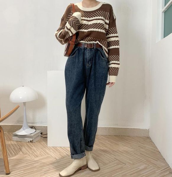 women's jeans, high-waisted, wide-legged jeans, blue streetwear, 2020 vintage quality, harajuku straight, hip-hugging dad pants1, Black;white
women's jeans, high-waisted, wide-legged jeans, blue streetwear, 2020 vintage quality, harajuku straight, hip-hugging dad pants1, Black;white