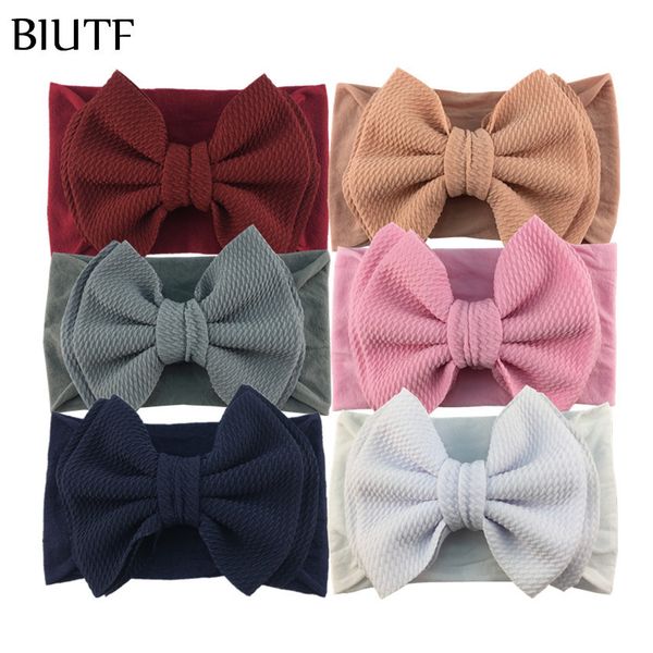 20pcs/lot diy hair accessories wide soft elastic nylon headband with 5'' double layer waffel fabric bow you pick color hb120 lj201, Slivery;white
20pcs/lot diy hair accessories wide soft elastic nylon headband with 5'' double layer waffel fabric bow you pick color hb120 lj201, Slivery;white
