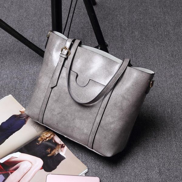handbags women messenger bags genuine leather women bags retro handbags fashion casual ladies shoulder bag
handbags women messenger bags genuine leather women bags retro handbags fashion casual ladies shoulder bag