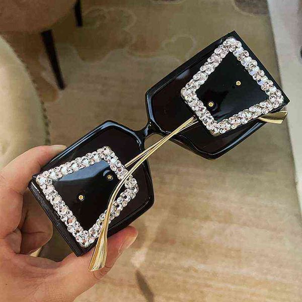 sunglasses women brand design oversized sun glasses men luxury rhinestone handmade vintage square eyewear gafas de sol 220117, White;black
sunglasses women brand design oversized sun glasses men luxury rhinestone handmade vintage square eyewear gafas de sol 220117, White;black