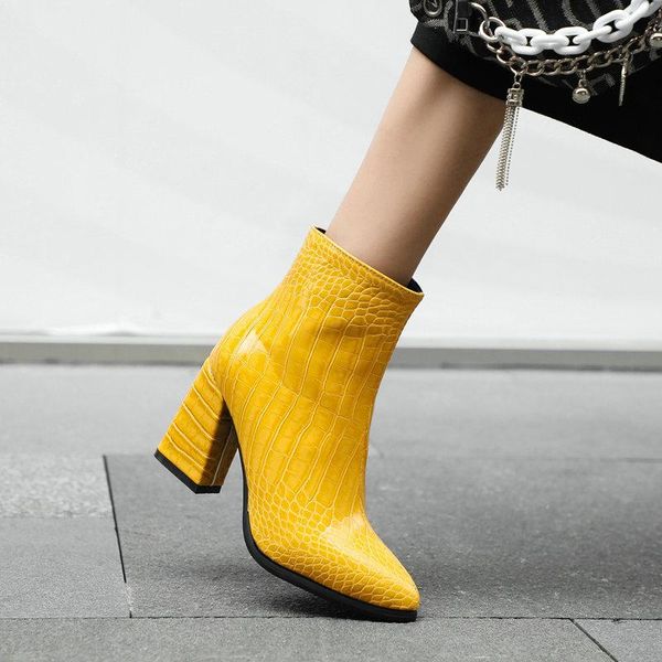 2020 new ankle boots women zip pointed toe autumn winter boots elegant high heels party wedding shoes female size 41 42 43, Black
2020 new ankle boots women zip pointed toe autumn winter boots elegant high heels party wedding shoes female size 41 42 43, Black