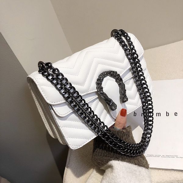 new style women's fashionable plush hand square sling bag embossed messenger bag shoulder bag for fashionable women c0117
new style women's fashionable plush hand square sling bag embossed messenger bag shoulder bag for fashionable women c0117