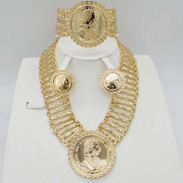 women jewelry sets dubai 2021unique design mix color two tone round earrings pendant necklace, Silver
women jewelry sets dubai 2021unique design mix color two tone round earrings pendant necklace, Silver
