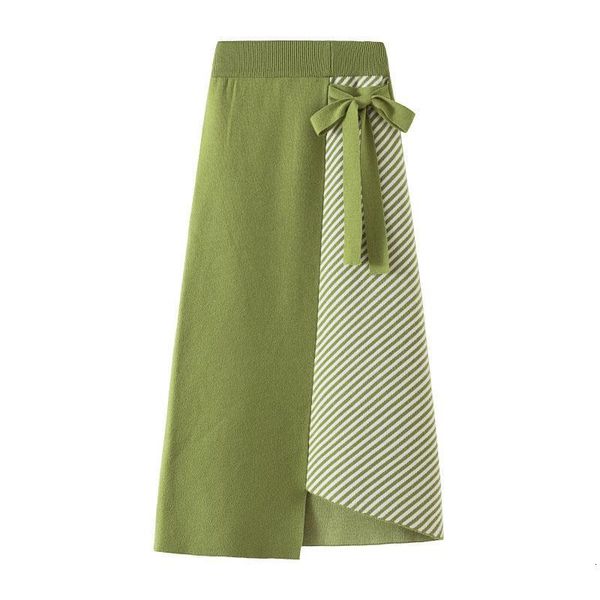 women's elastic waist knit skirt irregular stripes stitching knit skirt autumn winter new high waist bow a-line long skirt ml292, Black
women's elastic waist knit skirt irregular stripes stitching knit skirt autumn winter new high waist bow a-line long skirt ml292, Black