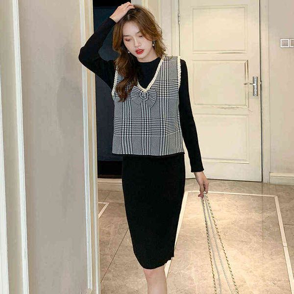 luxury dress 2022 autumn winter v-neck sweater thousand bird check vt + solid color knitted long sleeve dresses, Black;gray
luxury dress 2022 autumn winter v-neck sweater thousand bird check vt + solid color knitted long sleeve dresses, Black;gray