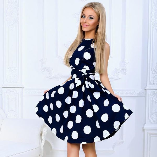 women vintage dot print party dress short sleeve a-line midi o-neck dress 2021 elegant prom casual chic dress female, Black;gray
women vintage dot print party dress short sleeve a-line midi o-neck dress 2021 elegant prom casual chic dress female, Black;gray