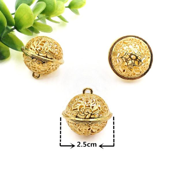 10шт пакет gold hollow christmas bell home garden christmas party украшения рождественской елки украшения diy поставок 10pcs пакет gold sqch
10шт пакет gold hollow christmas bell home garden christmas party украшения рождественской елки украшения diy поставок 10pcs пакет gold sqch