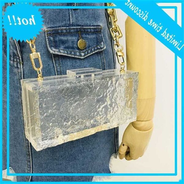 transparent fashion ice crack women chains shoulders luxury party prom elegant banquet your handbag woman
transparent fashion ice crack women chains shoulders luxury party prom elegant banquet your handbag woman