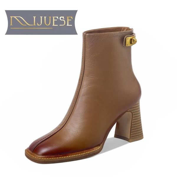boots mljuese 2021 women ankle cow leather metal decoration zippers winter short plush square toe high heels, Black
boots mljuese 2021 women ankle cow leather metal decoration zippers winter short plush square toe high heels, Black