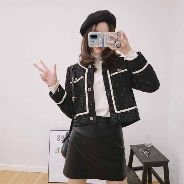 in addition to the coarse woolen coat of high-end women's fashion designers, the authentic products of high-end brands of new women, White;black
in addition to the coarse woolen coat of high-end women's fashion designers, the authentic products of high-end brands of new women, White;black