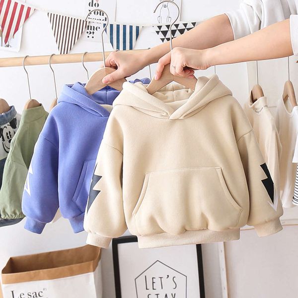 2020 boys' clothing autumn and winter new plush sweater children's thickened undershirt baby hooded fashion, Black
2020 boys' clothing autumn and winter new plush sweater children's thickened undershirt baby hooded fashion, Black