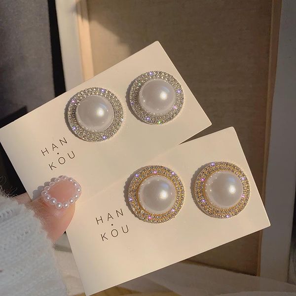 earrings 2021 new trendy exaggerated pearl earings female crystal temperament all-match earring for women, Golden;silver
earrings 2021 new trendy exaggerated pearl earings female crystal temperament all-match earring for women, Golden;silver