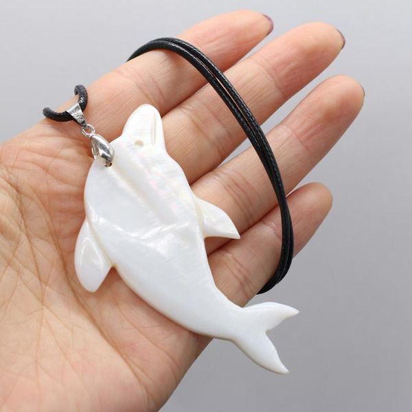 Natural Shell Necklace With Fish-Shaped Pendant Leather Cord 2MM Charms For Elegant Women Love Romantic Gift, Silver
Natural Shell Necklace With Fish-Shaped Pendant Leather Cord 2MM Charms For Elegant Women Love Romantic Gift, Silver