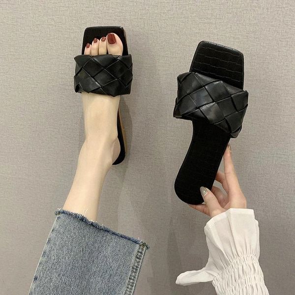 2020 red leather weaving beach slippers women summer casual open toe flat heel sandals woman comfortable outdoor slides mujer #t98i, Black
2020 red leather weaving beach slippers women summer casual open toe flat heel sandals woman comfortable outdoor slides mujer #t98i, Black