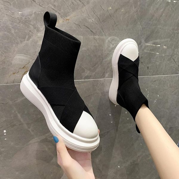 woman flat boots sock shoes boots-women platform low stockings 2020 ladies sports autumn pointy mid calf elegant, Black
woman flat boots sock shoes boots-women platform low stockings 2020 ladies sports autumn pointy mid calf elegant, Black