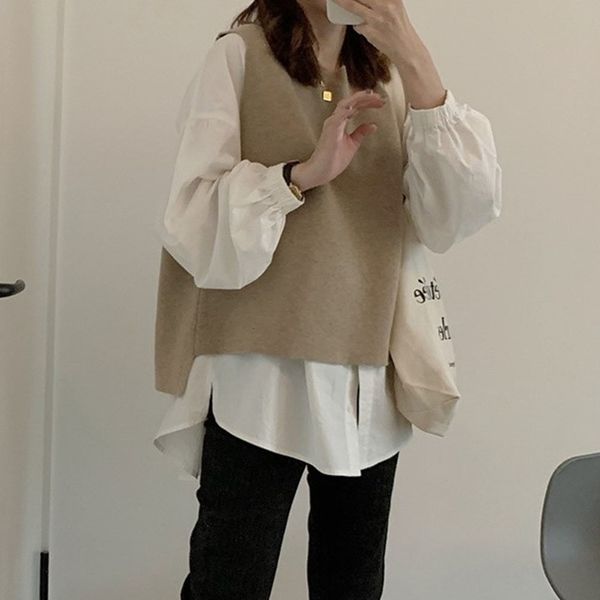 2021 new style autumn wear knitted cardigan raw edge personality simple women's loose sweater 0rop, White;black
2021 new style autumn wear knitted cardigan raw edge personality simple women's loose sweater 0rop, White;black