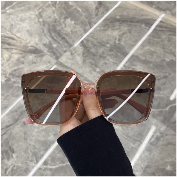 ins windproof women's fashion 2020 new frame anti ultraviolet glasses polarized sunglasses big face, White;black
ins windproof women's fashion 2020 new frame anti ultraviolet glasses polarized sunglasses big face, White;black