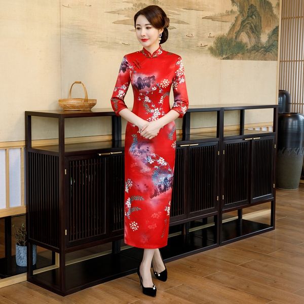 2020 new long high slit imitation silk simulation cheongsam cheongsamstanding collar middle sleeve mother cheongsam fiaxy, Black;gray
2020 new long high slit imitation silk simulation cheongsam cheongsamstanding collar middle sleeve mother cheongsam fiaxy, Black;gray