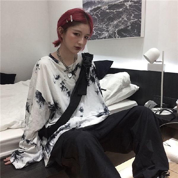 new 2021 female tie dye printed korean-style sweatshirts autumn around the neck long sleeve jumper hoodie outerwear y433 d80o jx85, Black
new 2021 female tie dye printed korean-style sweatshirts autumn around the neck long sleeve jumper hoodie outerwear y433 d80o jx85, Black