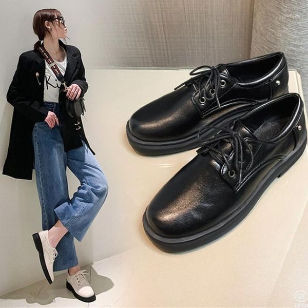 autumn women platform shoes woman brogue derby patent leather lace up footwear female oxford shoes for women1, Black
autumn women platform shoes woman brogue derby patent leather lace up footwear female oxford shoes for women1, Black