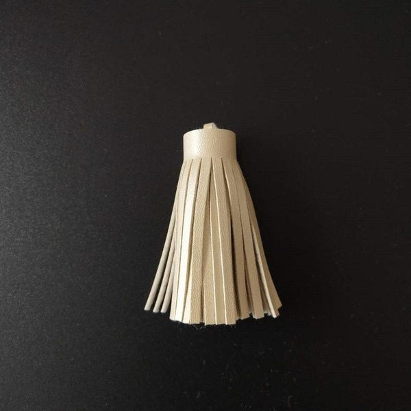 10pcs mini faux leather tassel diy fringe keychain leather tassels caps straps diy jewelry making charms pendants craft tassels h jllseg
10pcs mini faux leather tassel diy fringe keychain leather tassels caps straps diy jewelry making charms pendants craft tassels h jllseg